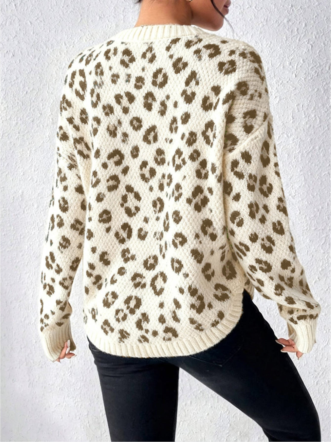 Elvayn | Classic Leopard Print Knit Sweater
