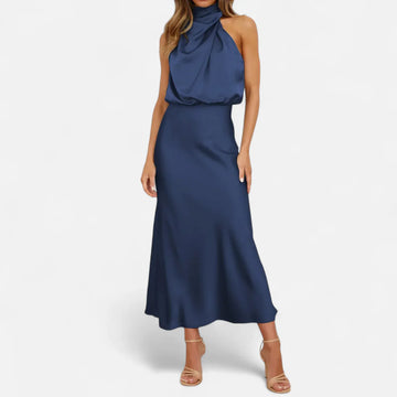 Women’s long satin dress – fluid and timeless elegance