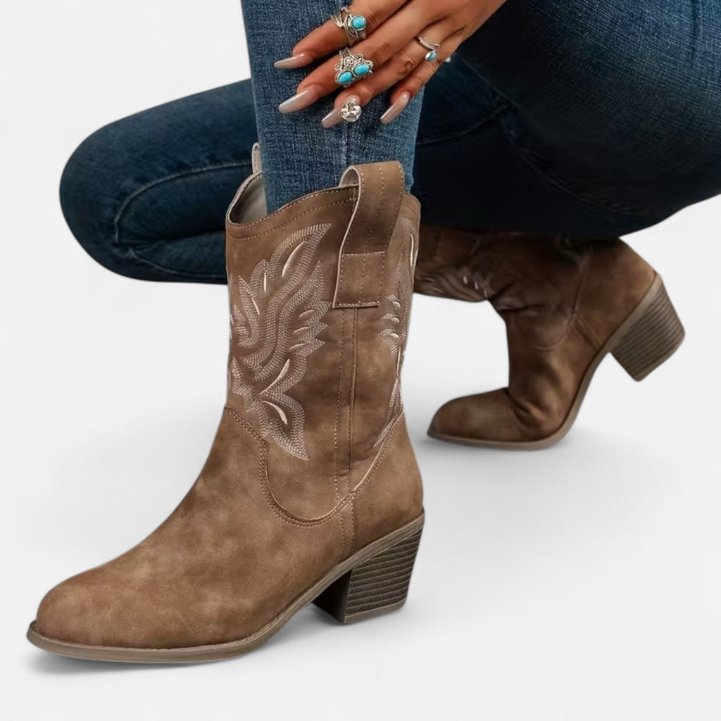 Elvayn | Women’s Suede Cowboy Boots – Vintage Chunky Heel