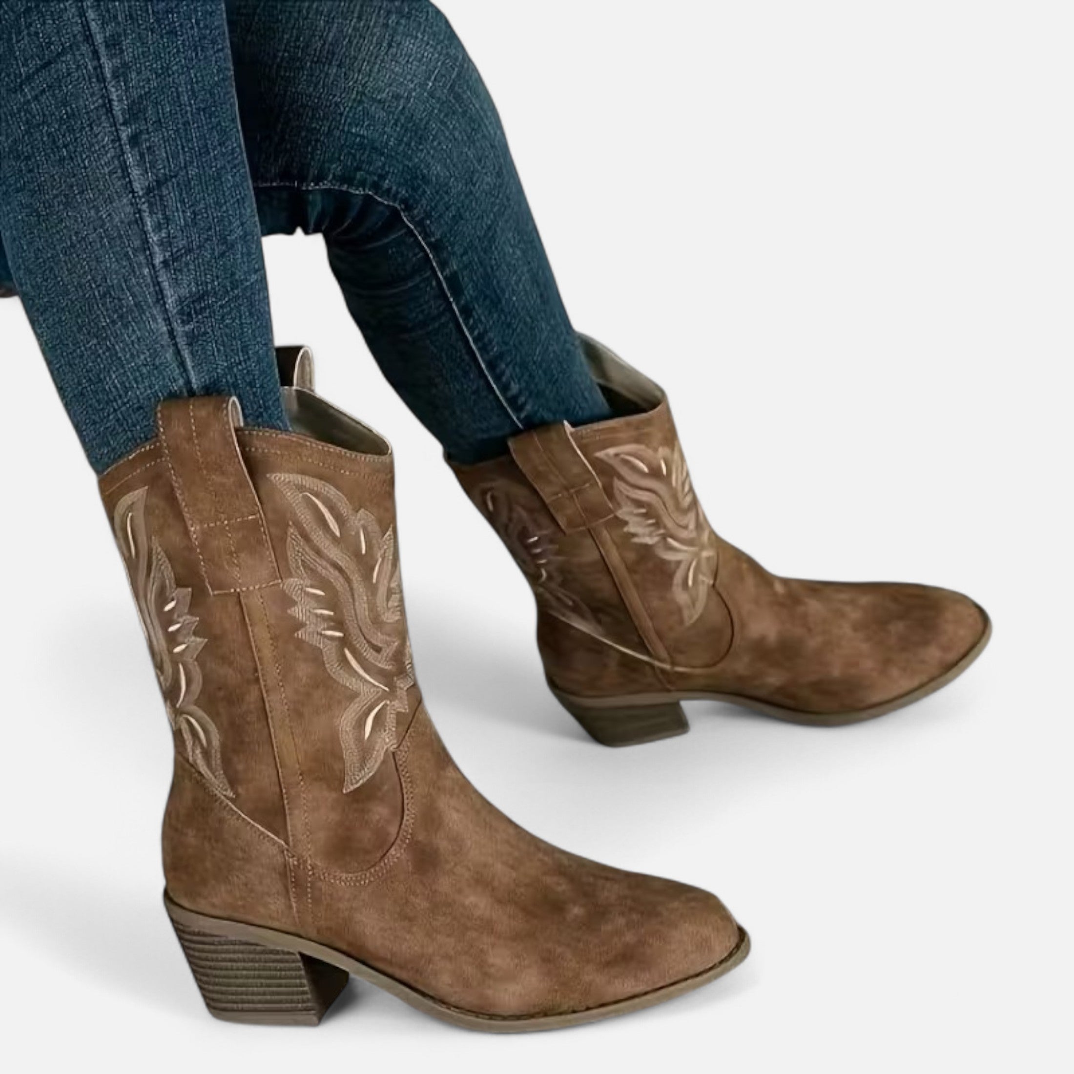 Elvayn | Women’s Suede Cowboy Boots – Vintage Chunky Heel